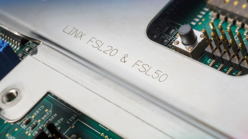 Linx FSL kennzeichnet auf Elektrobauteil