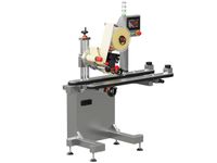 Etikettieranlage Geset 241 mit Etiketten links