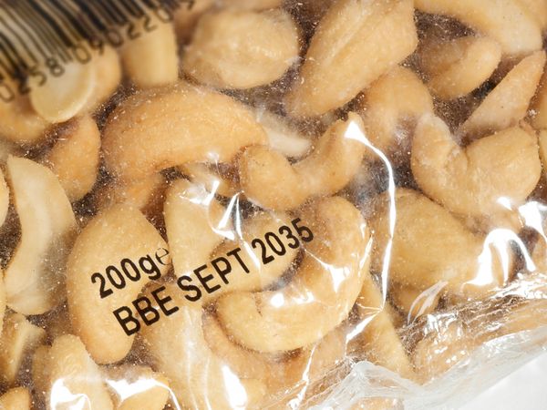 Linx TT Direktdruck mit MHD auf Folienverpackung für Nüss