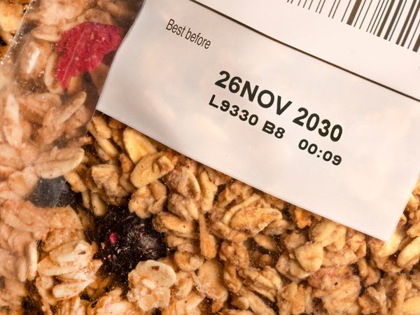 Linx TT Direktdruck mit MHD auf Müslibeutel aus Folie