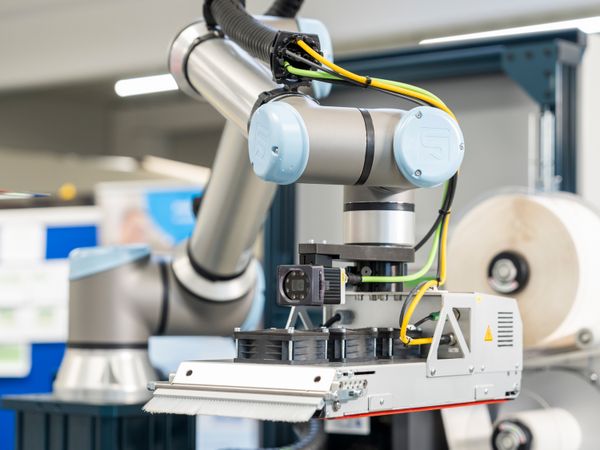 Legi-Air 4050B-R Etikettierung mit Robotern 7