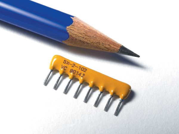 Linx CSL Laserbeschriftung auf sehr kleinem elektronischem Bauteil