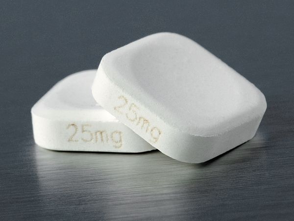 Linx CSL Laserbeschriftung auf Tabletten