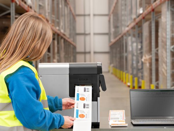 Epson ColorWorks C8000e Lagerhalle