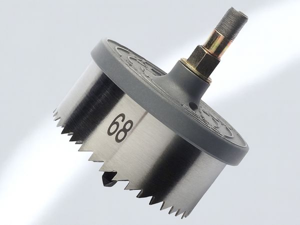 Faserlasercodierung auf Bohrer aus Metall