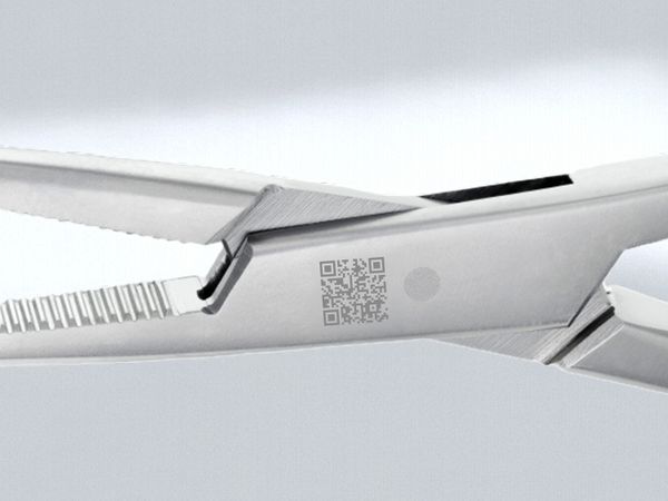 Lasercodierung 2D-Code auf Metallschere